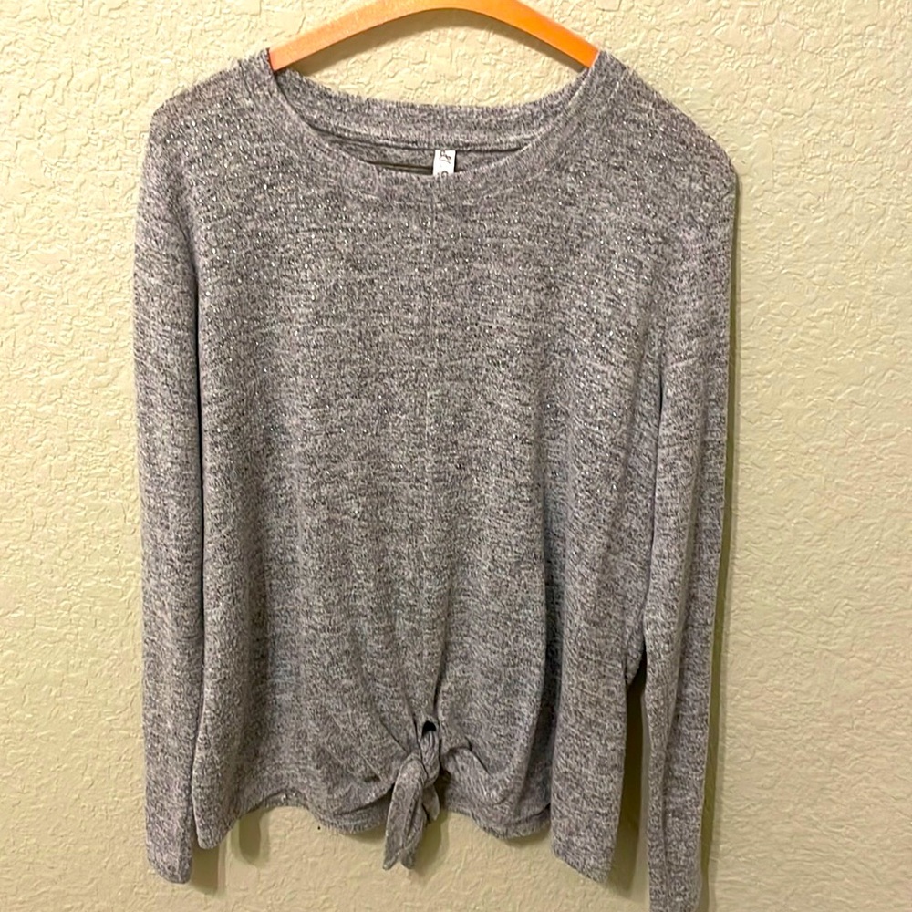 Grey long sleeve top